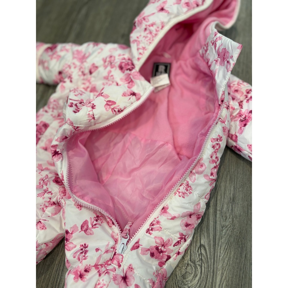 R 1881 by S Rothschild Baby Girl‎ Snowsuit Floral Pink White Hooded Footed 3/6M - Picture 5 of 5